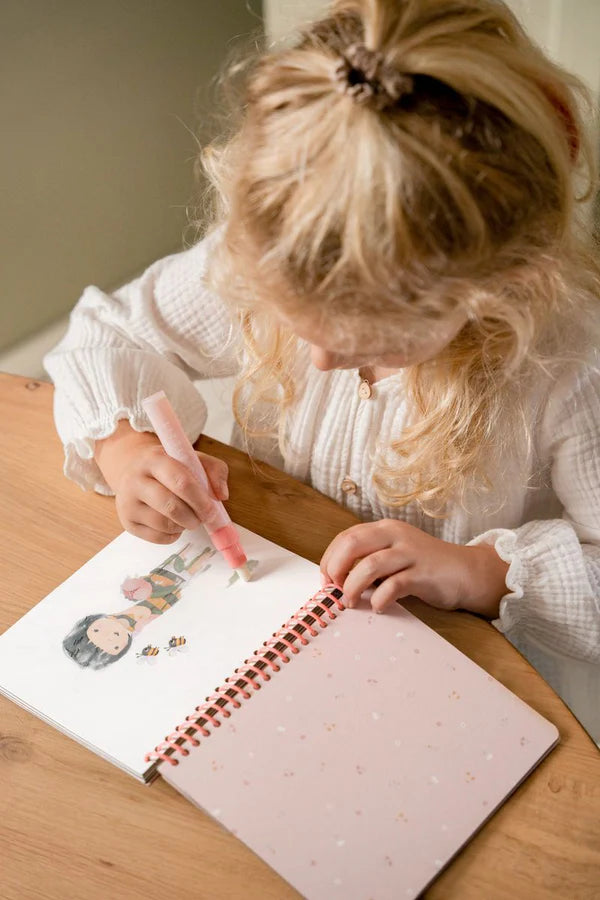 Little Dutch Water reveal book - Rosa & Friends