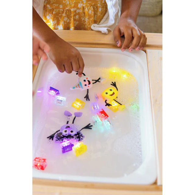 Glo Pals Light up Sensory Cubes - Character Pack