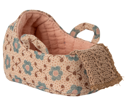 Maileg Carry Cot, Baby Mouse - Rose
