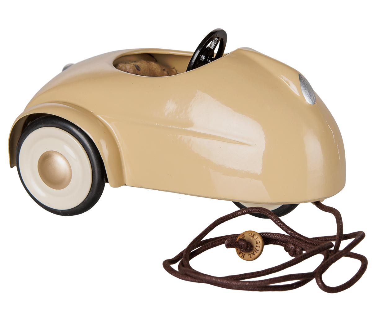 Maileg - Car Mouse Wheat