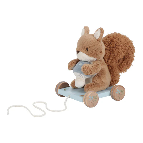 Squirrel Boo Little Dutch Pull along Squirrel – Boo's Toy Shop