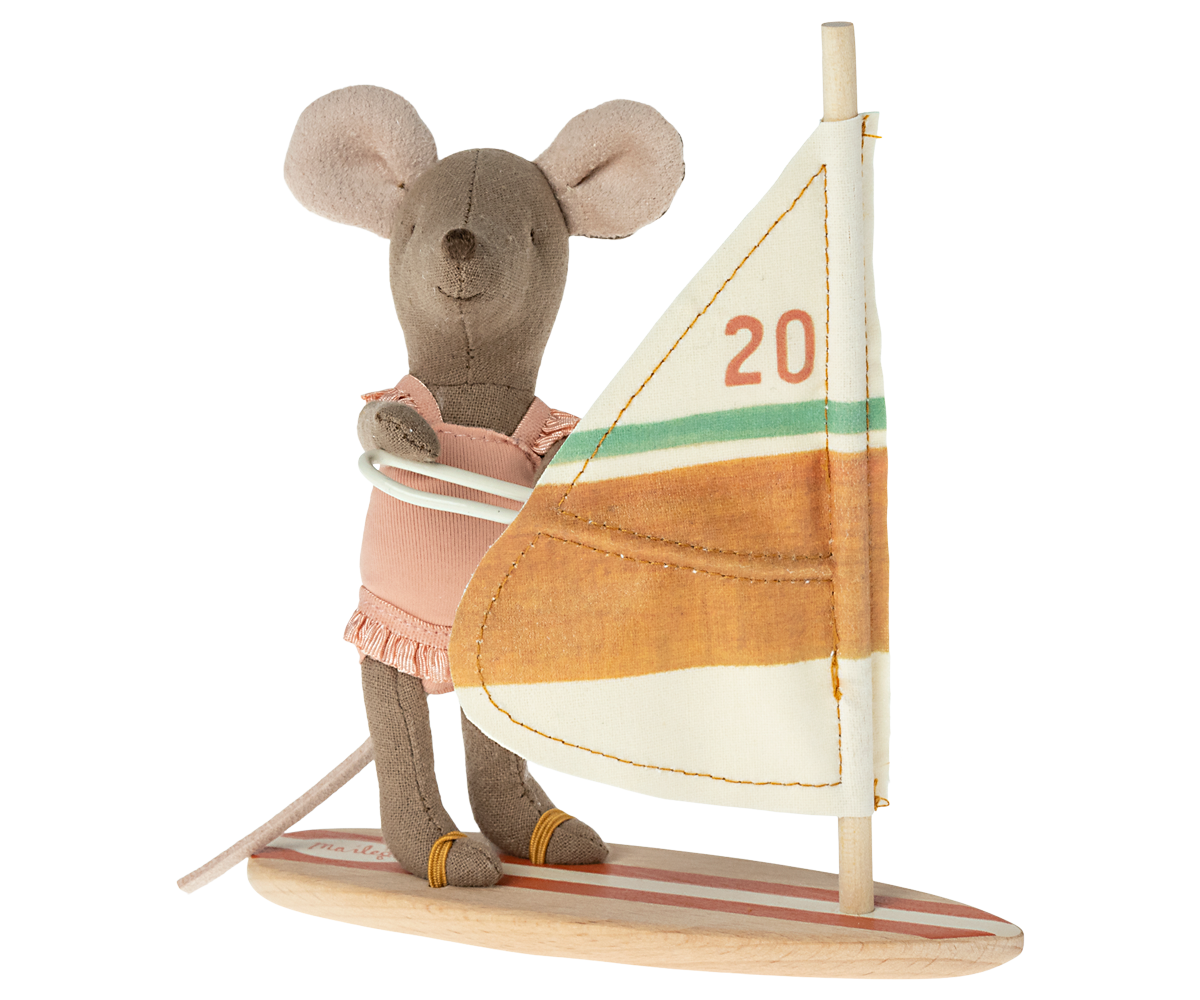 Maileg Beach mice, Surfer little sister