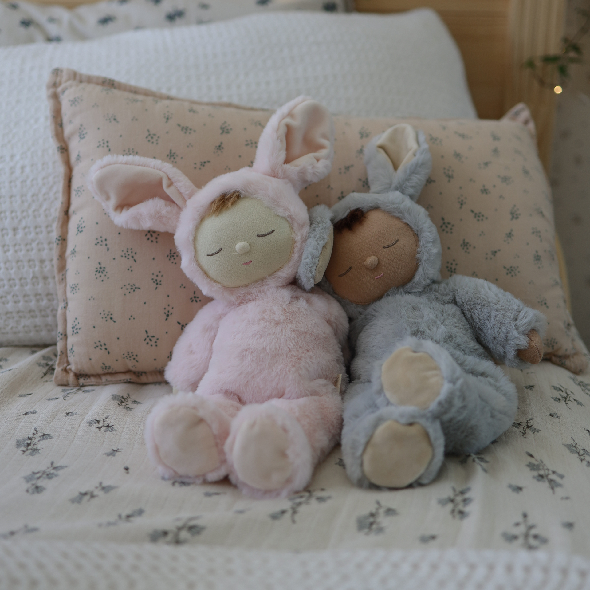 Olli Ella Lullaby Cozy Dinkum Bunny Moppet - Pink – Boo's Toy Shop