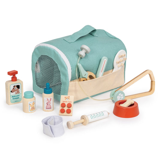 Tenderleaf Toys Animal Rescue Vet Case