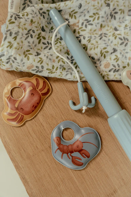 Little Dutch Blue Bath Fishing Game