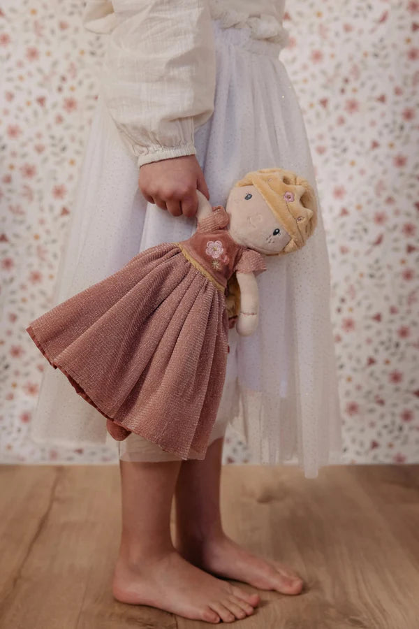 Little Dutch Princess Julia