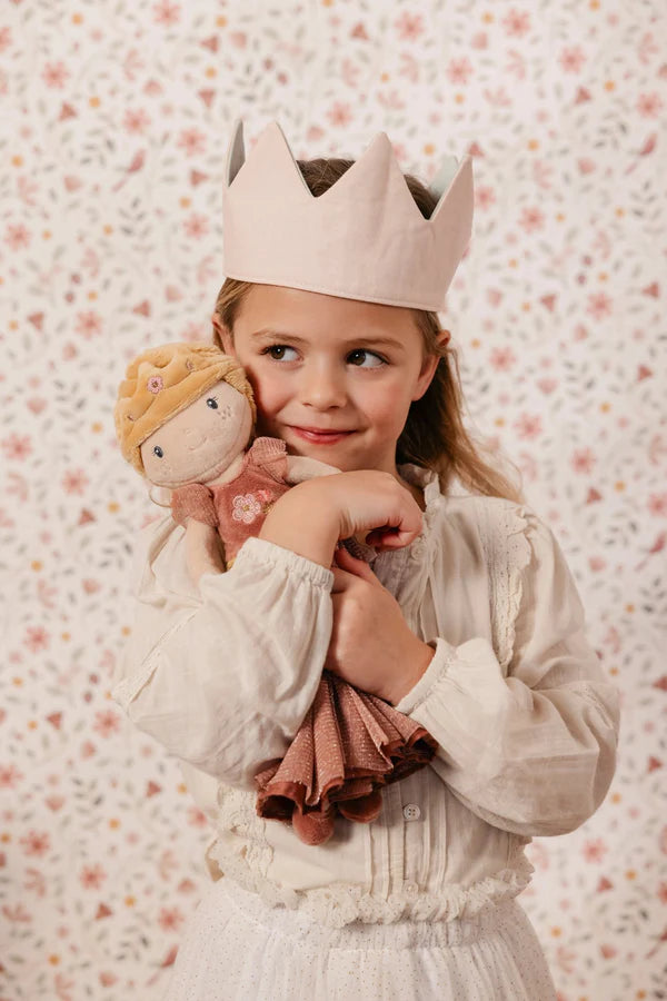 Little Dutch Princess Julia